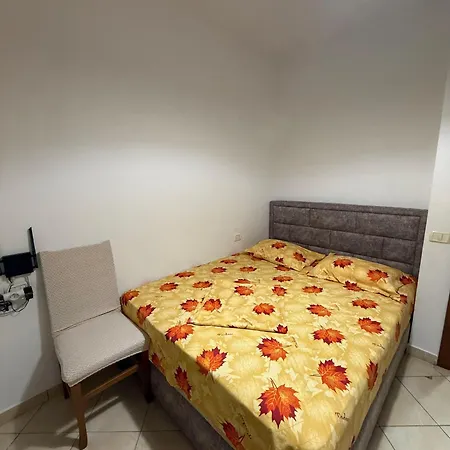 Beach Side Apartment Apartament *
