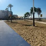 Front Διαμέρισμα *